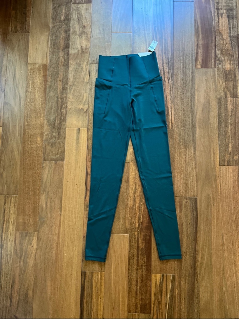 Real Me Xtra Leggings NEW